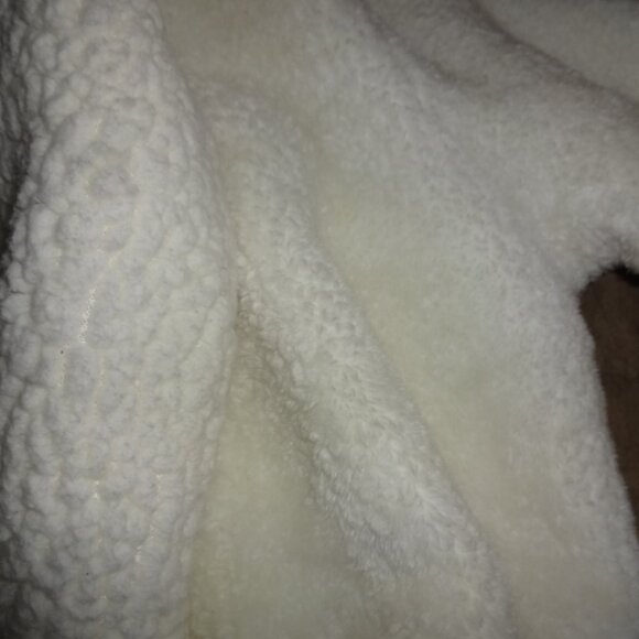 Nordstrom Robe Spa ivory/off white Soft Plush fleece Sherpa Belt/wrap Women L - Picture 3 of 12